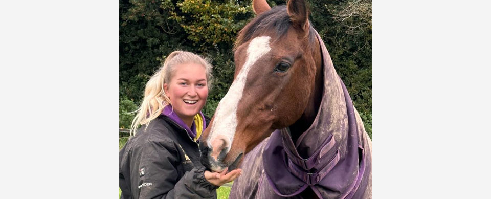 Ellie Carter - Groom at Greatwood Charity